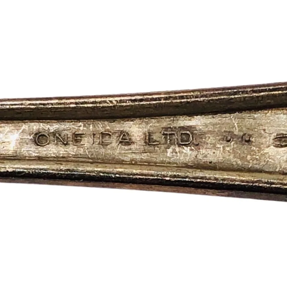 Antique WM. A. ROGERS AA HEAVY ONEIDA LTD Ladle Spoon Tableware Silver Plate